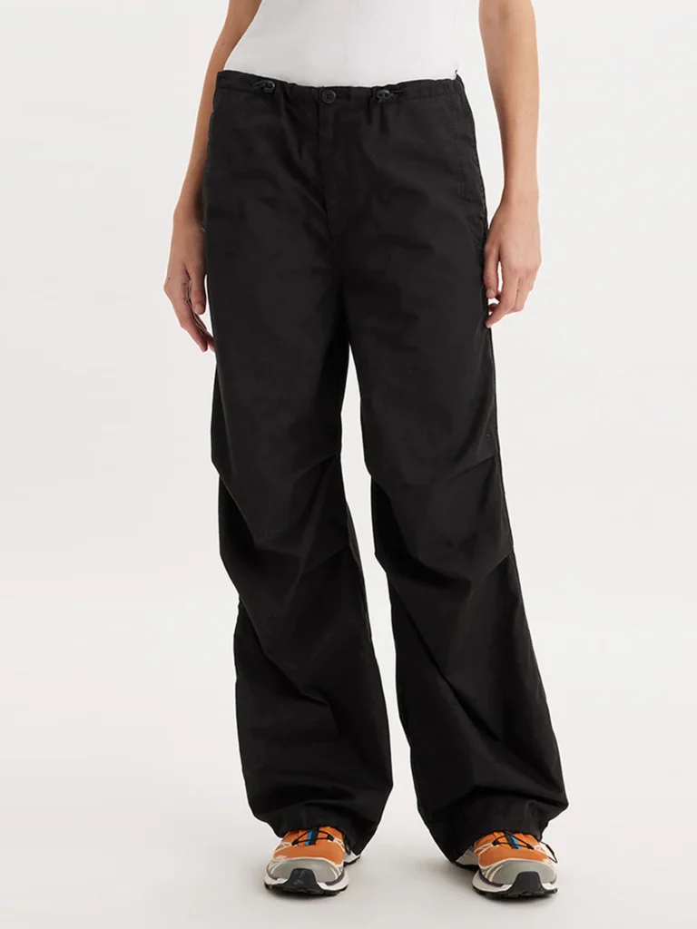 Women's Mid Rise Black Baggy Fit Cargo Trousers as1